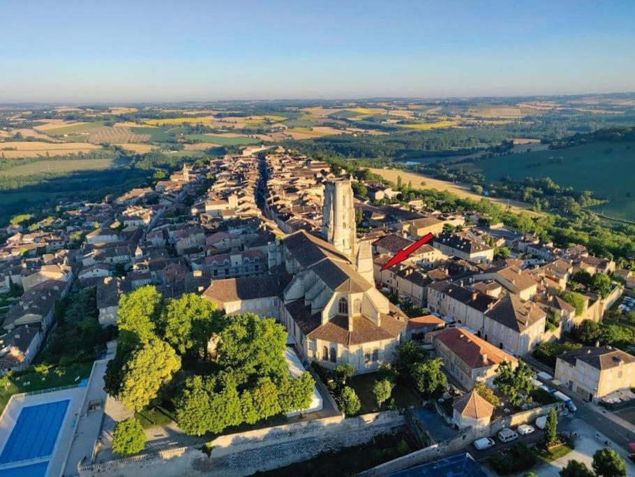 Gite De La Cathedrale 2 Лектур Екстер'єр фото